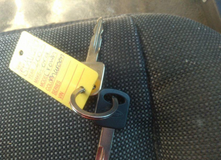 Photo 11 of 2003 Ford Crown VICTORIA POLICE (VIN 2FAHP71W73X213095)