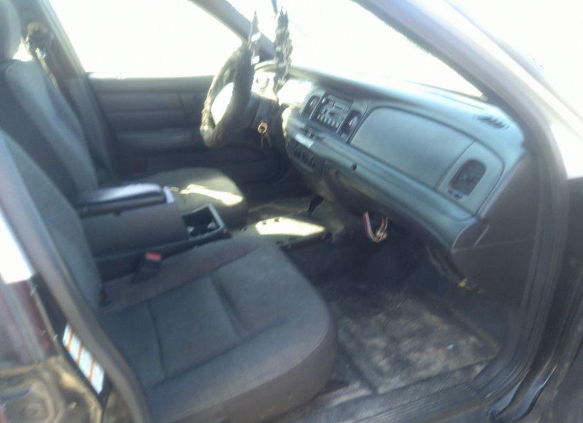 Photo 5 of 2003 Ford Crown VICTORIA POLICE (VIN 2FAHP71W73X213095)
