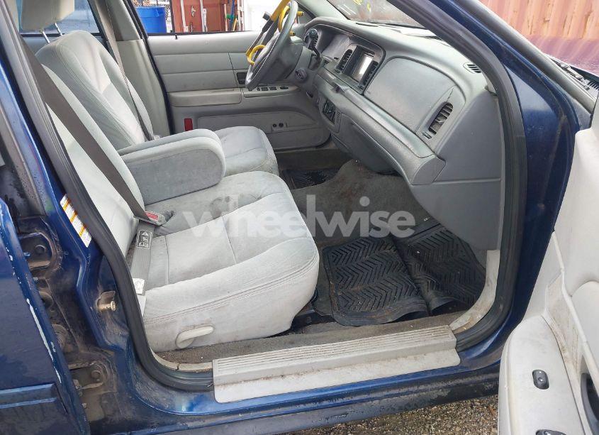 Photo 5 of 2003 Ford Crown VICTORIA POLICE (VIN 2FAHP71W83X188725)
