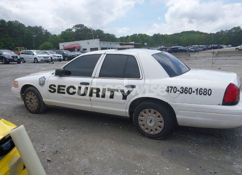 Photo 13 of 2005 Ford Crown VICTORIA POLICE (VIN 2FAHP71W95X137155)