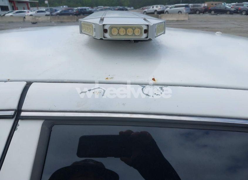 Photo 17 of 2005 Ford Crown VICTORIA POLICE (VIN 2FAHP71W95X137155)