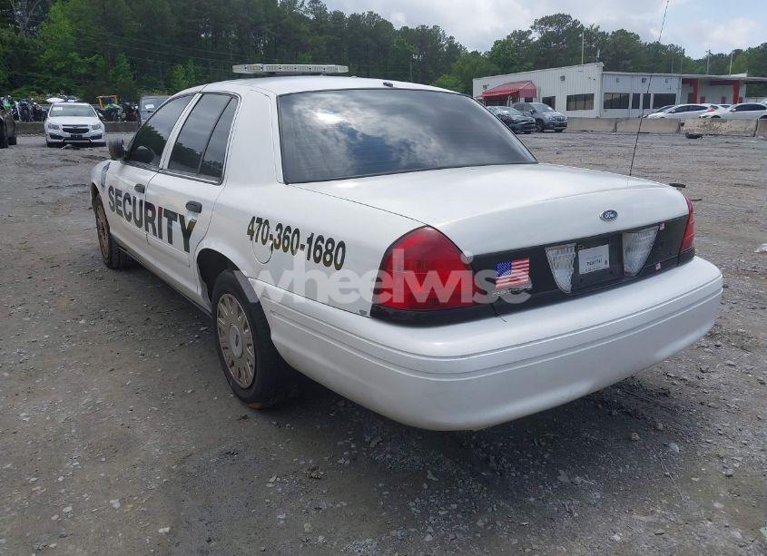 Photo 3 of 2005 Ford Crown VICTORIA POLICE (VIN 2FAHP71W95X137155)