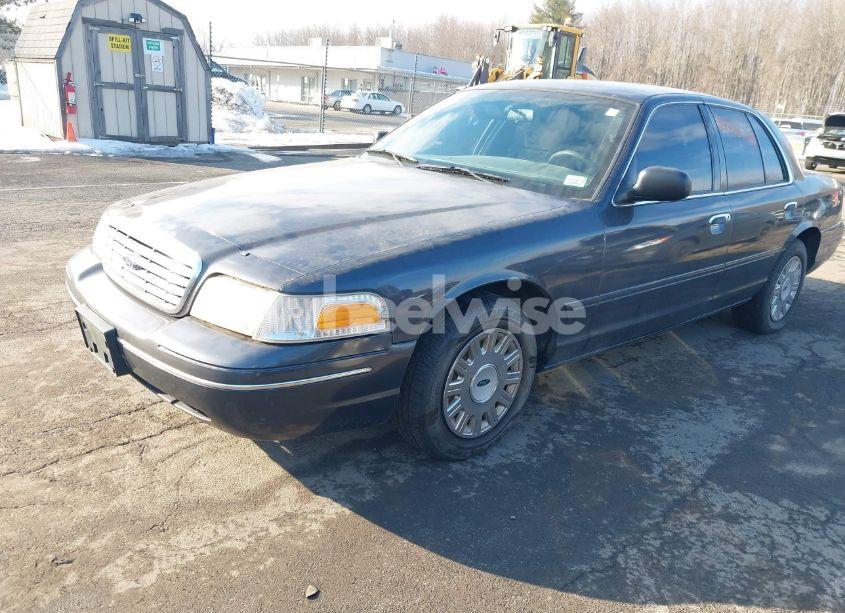 Photo 2 of 2005 Ford Crown VICTORIA POLICE (VIN 2FAHP71W95X170821)
