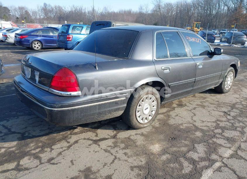 Photo 4 of 2005 Ford Crown VICTORIA POLICE (VIN 2FAHP71W95X170821)