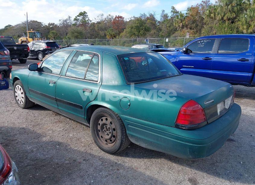 Photo 3 of 2007 Ford Crown VICTORIA POLICE/POLICE INTERCEPTOR (VIN 2FAHP71W97X141693)
