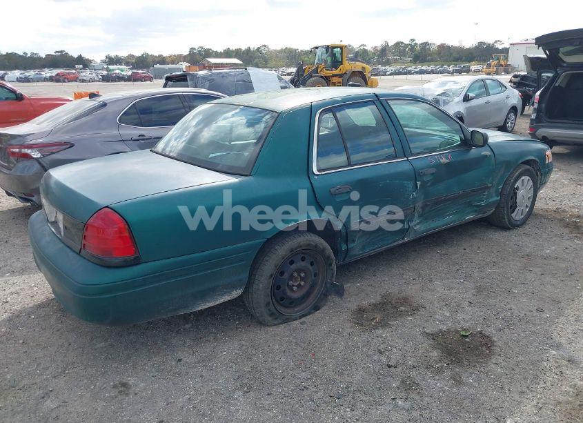 Photo 4 of 2007 Ford Crown VICTORIA POLICE/POLICE INTERCEPTOR (VIN 2FAHP71W97X141693)