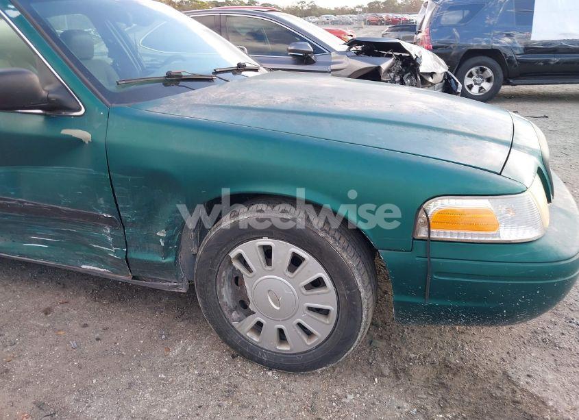 Photo 6 of 2007 Ford Crown VICTORIA POLICE/POLICE INTERCEPTOR (VIN 2FAHP71W97X141693)