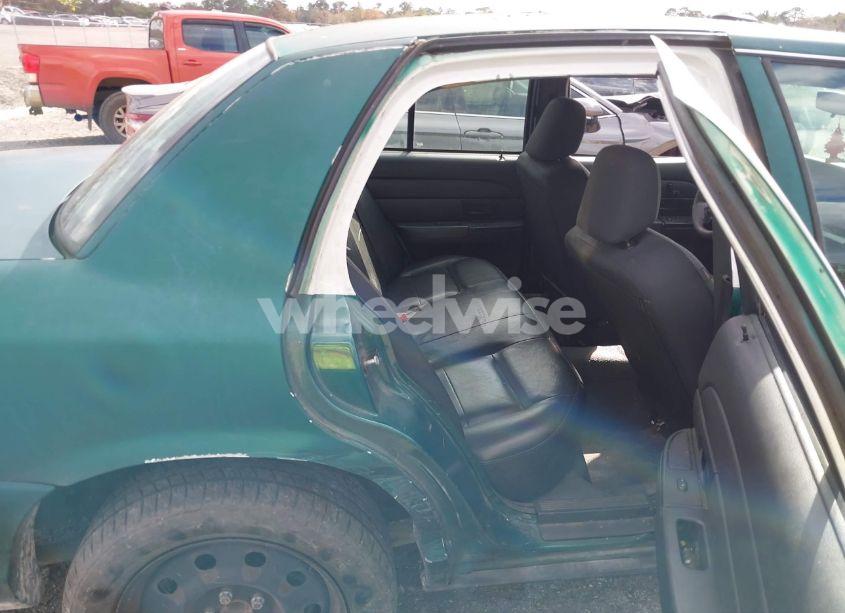 Photo 8 of 2007 Ford Crown VICTORIA POLICE/POLICE INTERCEPTOR (VIN 2FAHP71W97X141693)