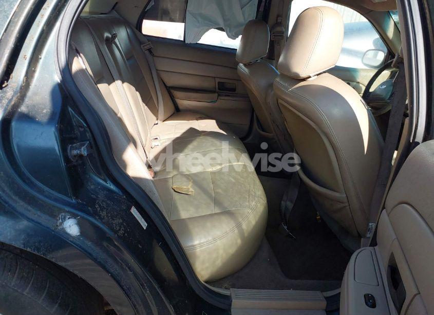 Photo 8 of 2003 Ford Crown VICTORIA LX (VIN 2FAHP74W53X100418)