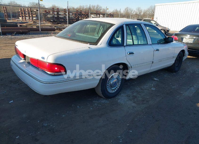 Photo 4 of 1997 Ford Crown VICTORIA POLICE INTERCEPTOR (VIN 2FALP71W2VX212112)