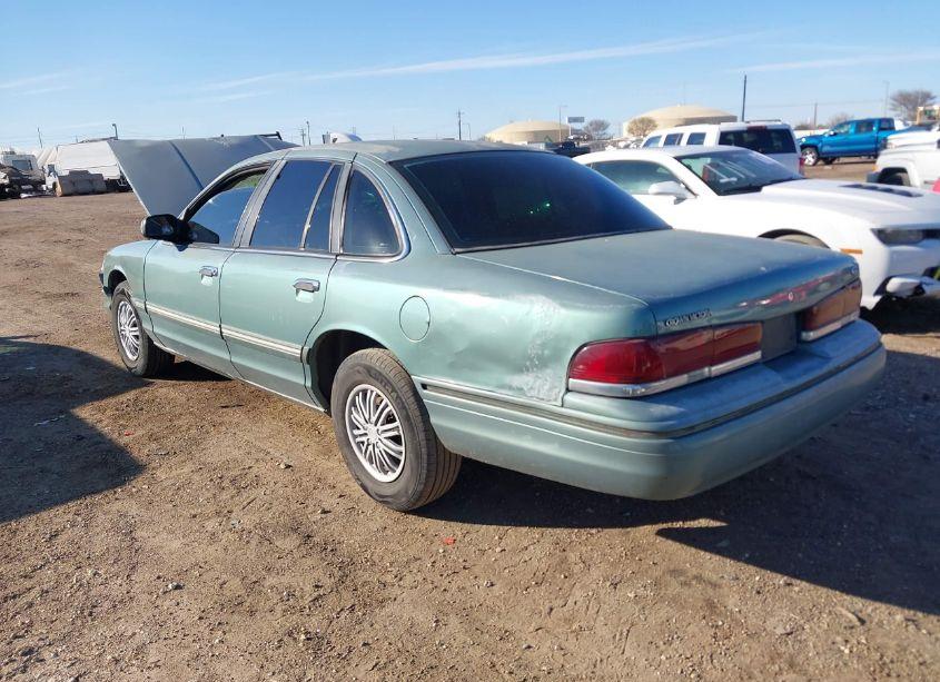 Photo 3 of 1997 Ford Crown VICTORIA (VIN 2FALP73W1VX122737)