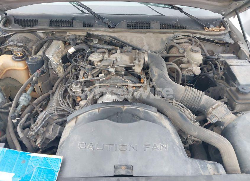 Photo 10 of 1997 Ford Crown VICTORIA (VIN 2FALP73W1VX164003)