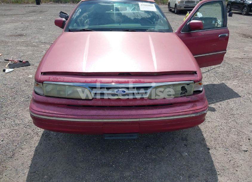 Photo 6 of 1995 Ford Crown VICTORIA (VIN 2FALP73W7SX173882)