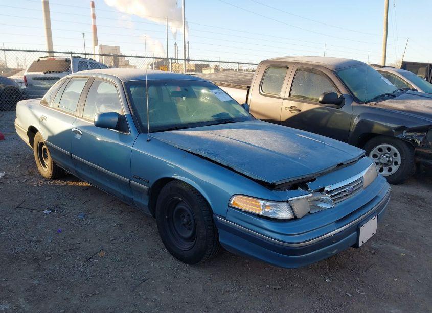 1993 Ford Crown VICTORIA (VIN 2FALP73WXPX204629) main photo