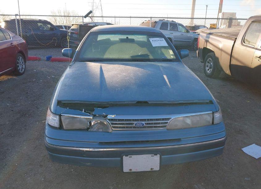 Photo 12 of 1993 Ford Crown VICTORIA (VIN 2FALP73WXPX204629)