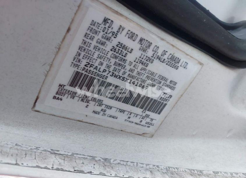 Photo 9 of 1995 Ford Crown VICTORIA (VIN 2FALP73WXSX141069)