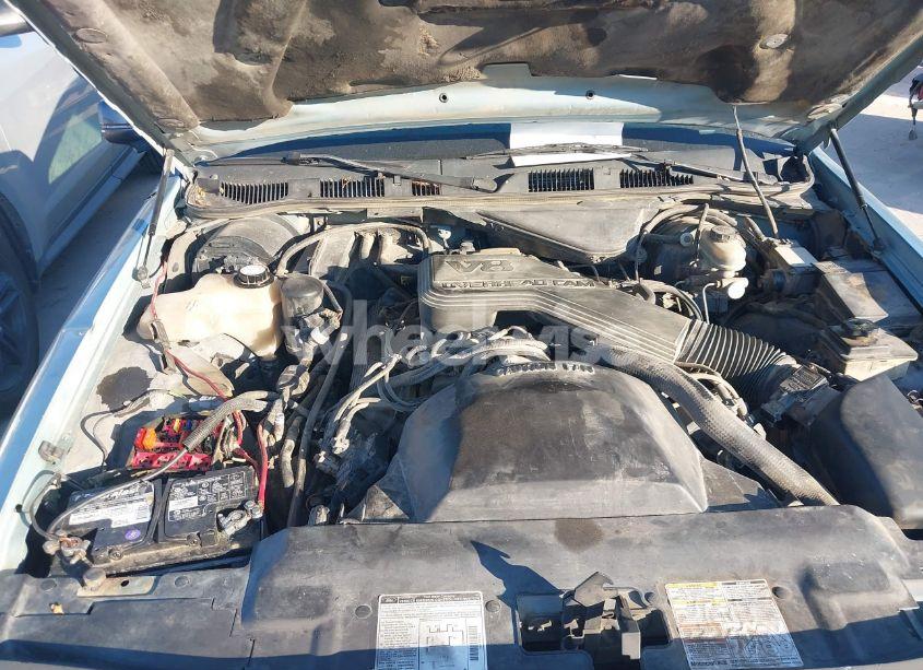 Photo 10 of 1994 Ford Crown VICTORIA LX (VIN 2FALP74W2RX153242)