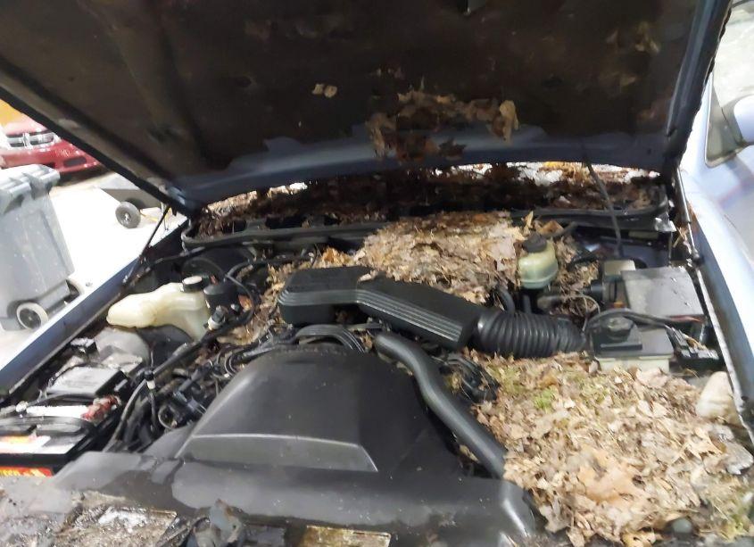 Photo 10 of 1994 Ford Crown VICTORIA LX (VIN 2FALP74W4RX129363)