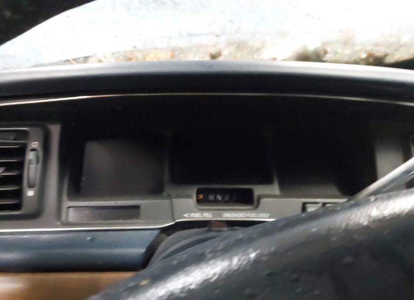 Photo 7 of 1994 Ford Crown VICTORIA LX (VIN 2FALP74W4RX129363)
