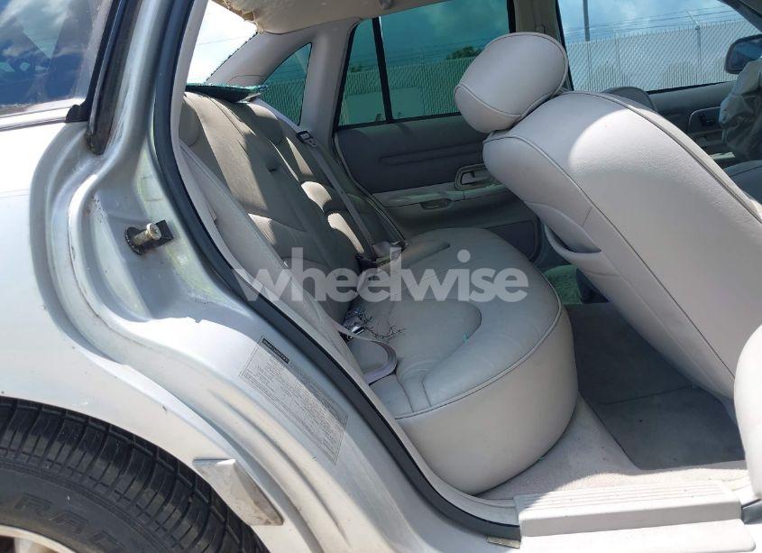 Photo 8 of 1996 Ford Crown VICTORIA LX (VIN 2FALP74W4TX200987)