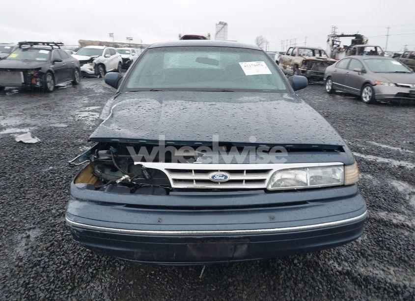 Photo 12 of 1997 Ford Crown VICTORIA LX (VIN 2FALP74W4VX105087)