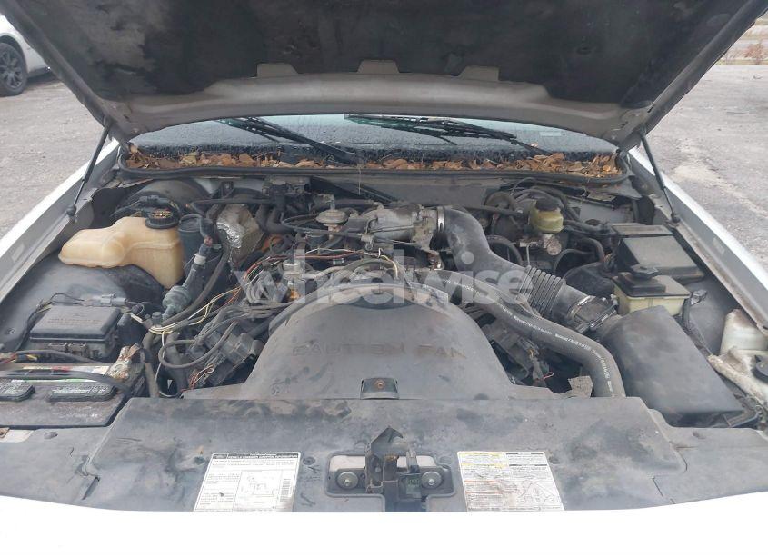 Photo 10 of 1997 Ford Crown VICTORIA LX (VIN 2FALP74W4VX191775)