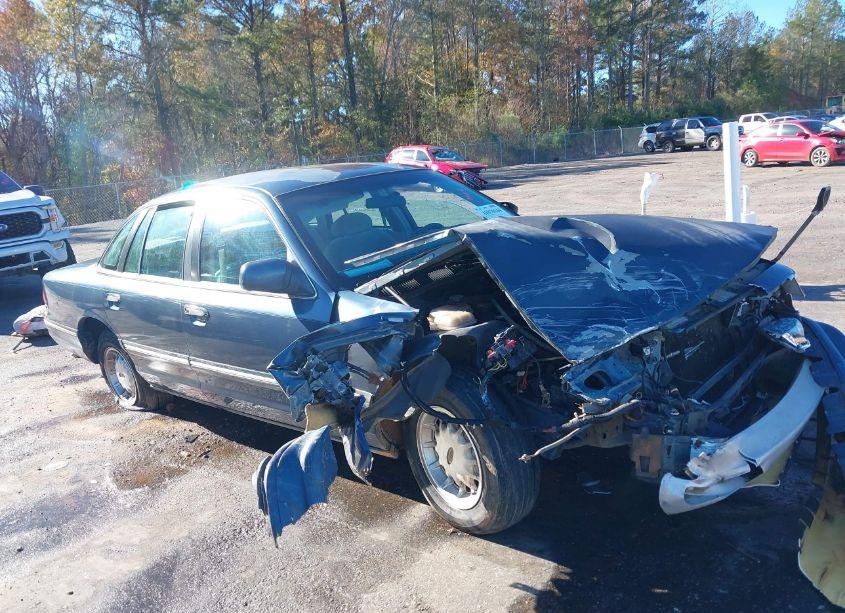 Photo 6 of 1997 Ford Crown VICTORIA LX (VIN 2FALP74W5VX165881)