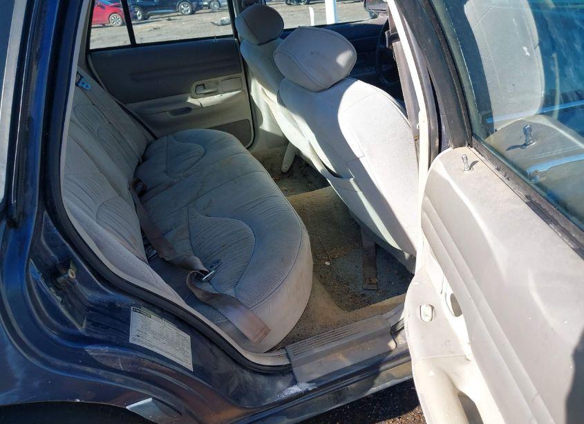 Photo 8 of 1997 Ford Crown VICTORIA LX (VIN 2FALP74W5VX165881)