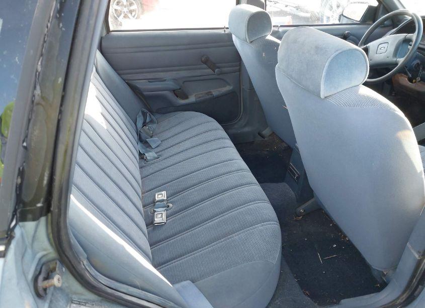 Photo 8 of 1990 Ford Tempo GL (VIN 2FAPP36X5LB117310)