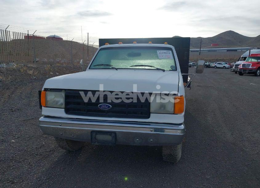 Photo 12 of 1987 Ford F350 (VIN 2FDKF37L5HCA30779)