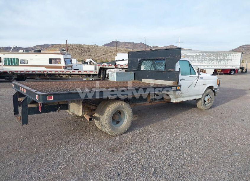 Photo 4 of 1987 Ford F350 (VIN 2FDKF37L5HCA30779)