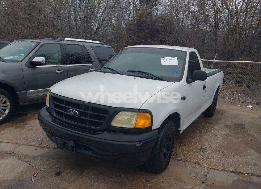 Photo 2 of 2004 Ford F-150 HERITAGE XL (VIN 2FDPF17M84CA65717)