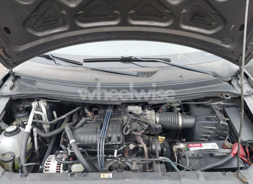 Photo 10 of 2005 Ford Freestar SE (VIN 2FMDA51645BA69323)