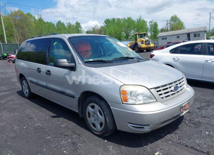 2004 Ford Freestar SE (VIN 2FMDA51694BA26109) main photo