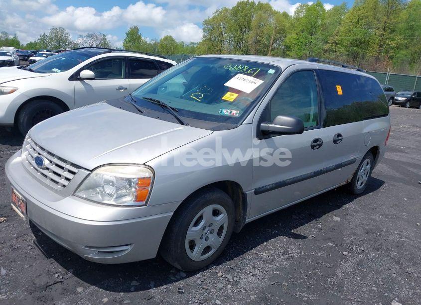 Photo 2 of 2004 Ford Freestar SE (VIN 2FMDA51694BA26109)