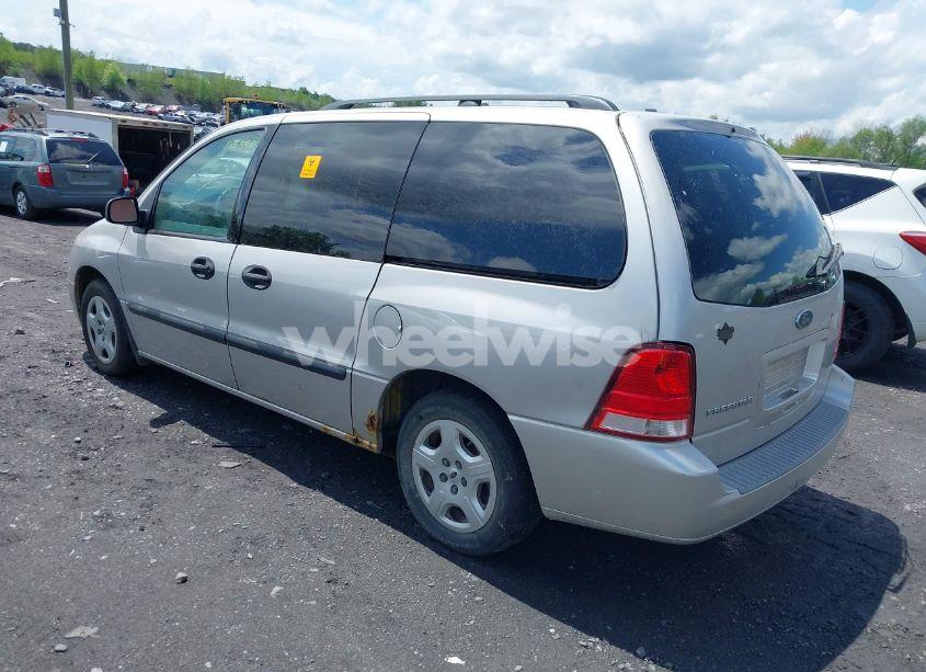 Photo 3 of 2004 Ford Freestar SE (VIN 2FMDA51694BA26109)
