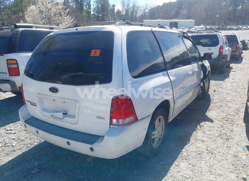 Photo 4 of 2005 Ford Freestar SEL (VIN 2FMDA52205BA22074)