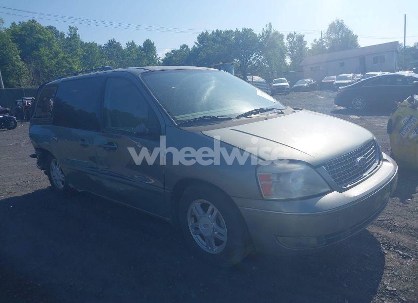 2004 Ford Freestar SEL (VIN 2FMDA52214BA16332) main photo