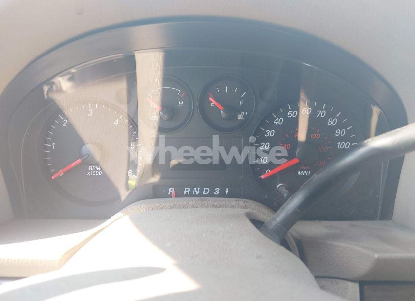 Photo 7 of 2004 Ford Freestar SEL (VIN 2FMDA52214BA16332)