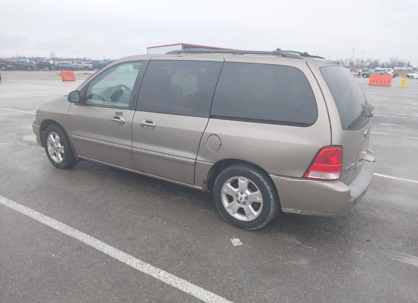 Photo 3 of 2004 Ford Freestar SEL (VIN 2FMDA52224BB28928)