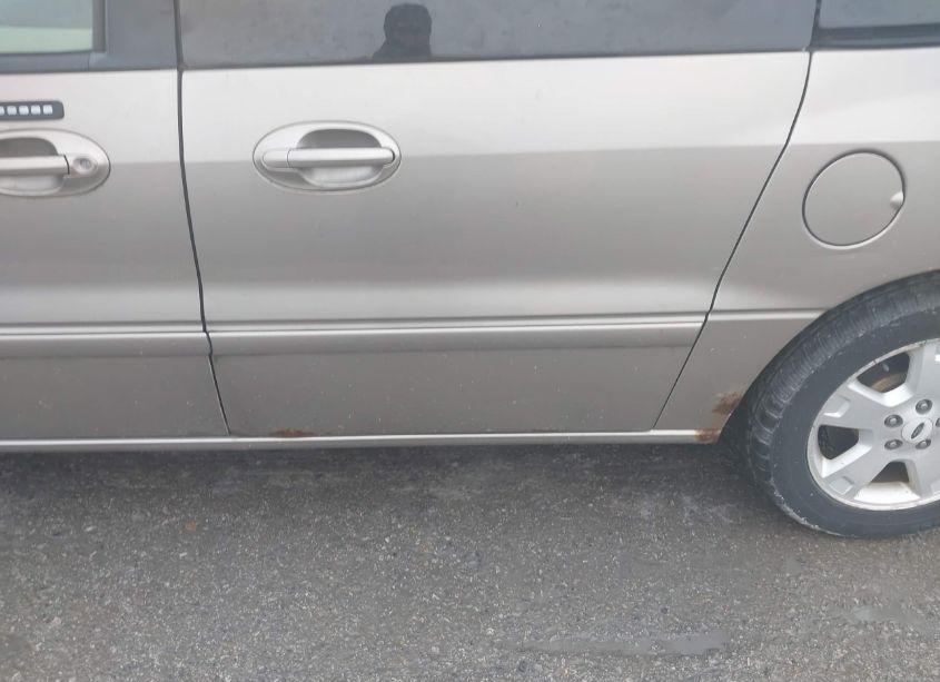 Photo 6 of 2004 Ford Freestar SEL (VIN 2FMDA52224BB28928)