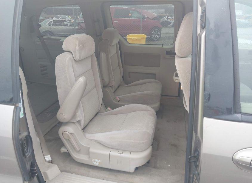 Photo 8 of 2004 Ford Freestar SEL (VIN 2FMDA52224BB28928)