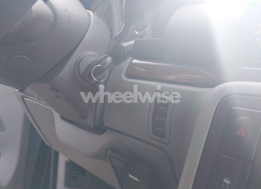 Photo 11 of 2004 Ford Freestar SEL (VIN 2FMDA52234BA01511)