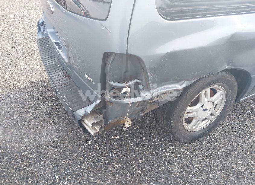 Photo 12 of 2004 Ford Freestar SEL (VIN 2FMDA52234BA01511)