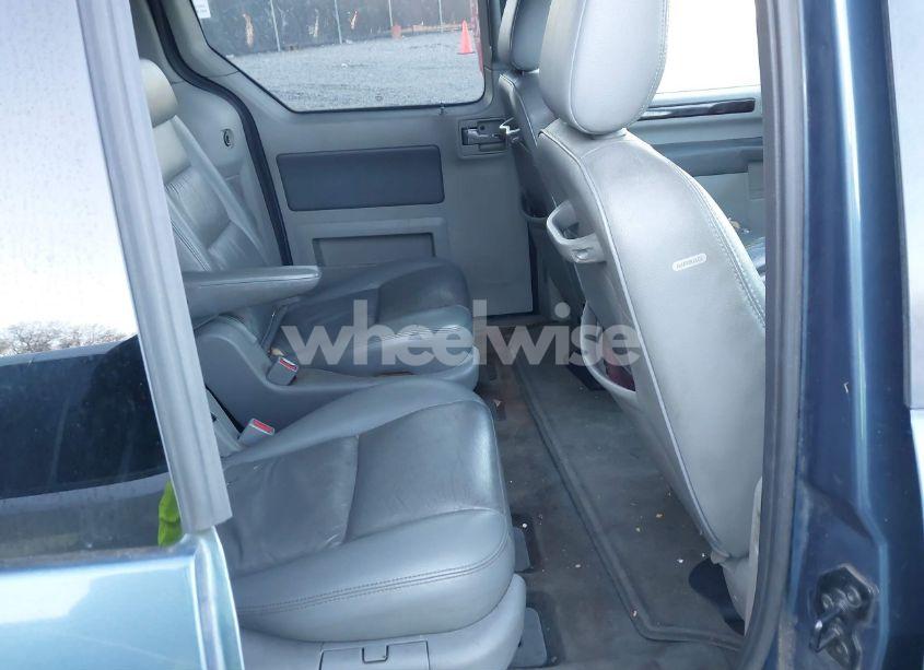 Photo 8 of 2006 Ford Freestar LIMITED (VIN 2FMDA58216BA53939)