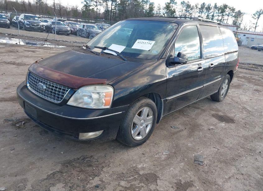 Photo 2 of 2007 Ford Freestar LIMITED (VIN 2FMDA58287BA15318)