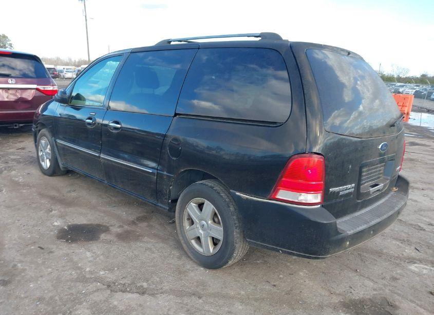 Photo 3 of 2007 Ford Freestar LIMITED (VIN 2FMDA58287BA15318)