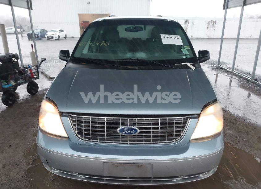 Photo 12 of 2004 Ford Freestar LIMITED (VIN 2FMDA582X4BA34156)