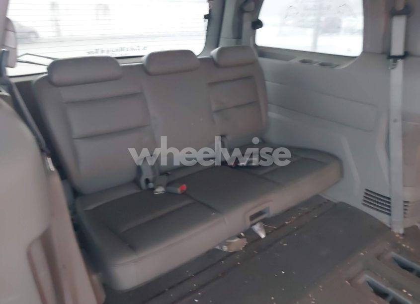 Photo 8 of 2004 Ford Freestar LIMITED (VIN 2FMDA582X4BA34156)