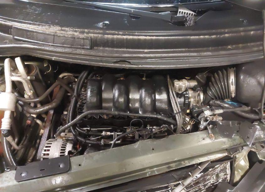 Photo 10 of 2002 Ford Windstar LIMITED (VIN 2FMDA58482BB17020)